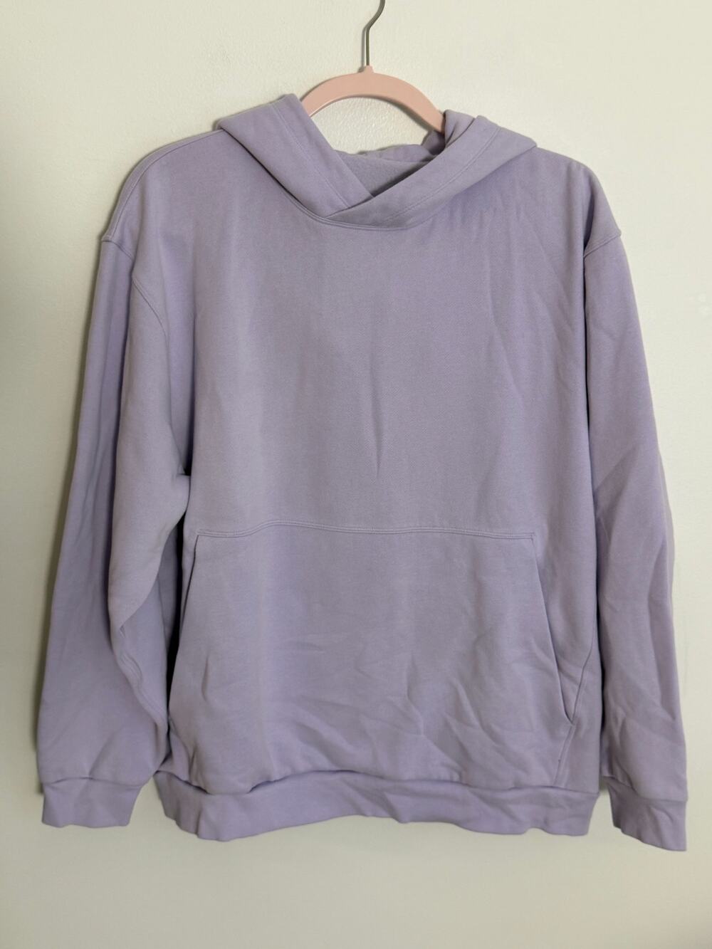 Lululemon Men's Lavender Hoodie size XL